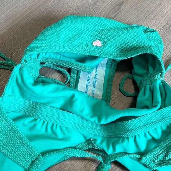 NWT Stoney Clover Lane X Target Deep V Neck Textured One Piece Swimsuit X-Small - Picture 12 of 13